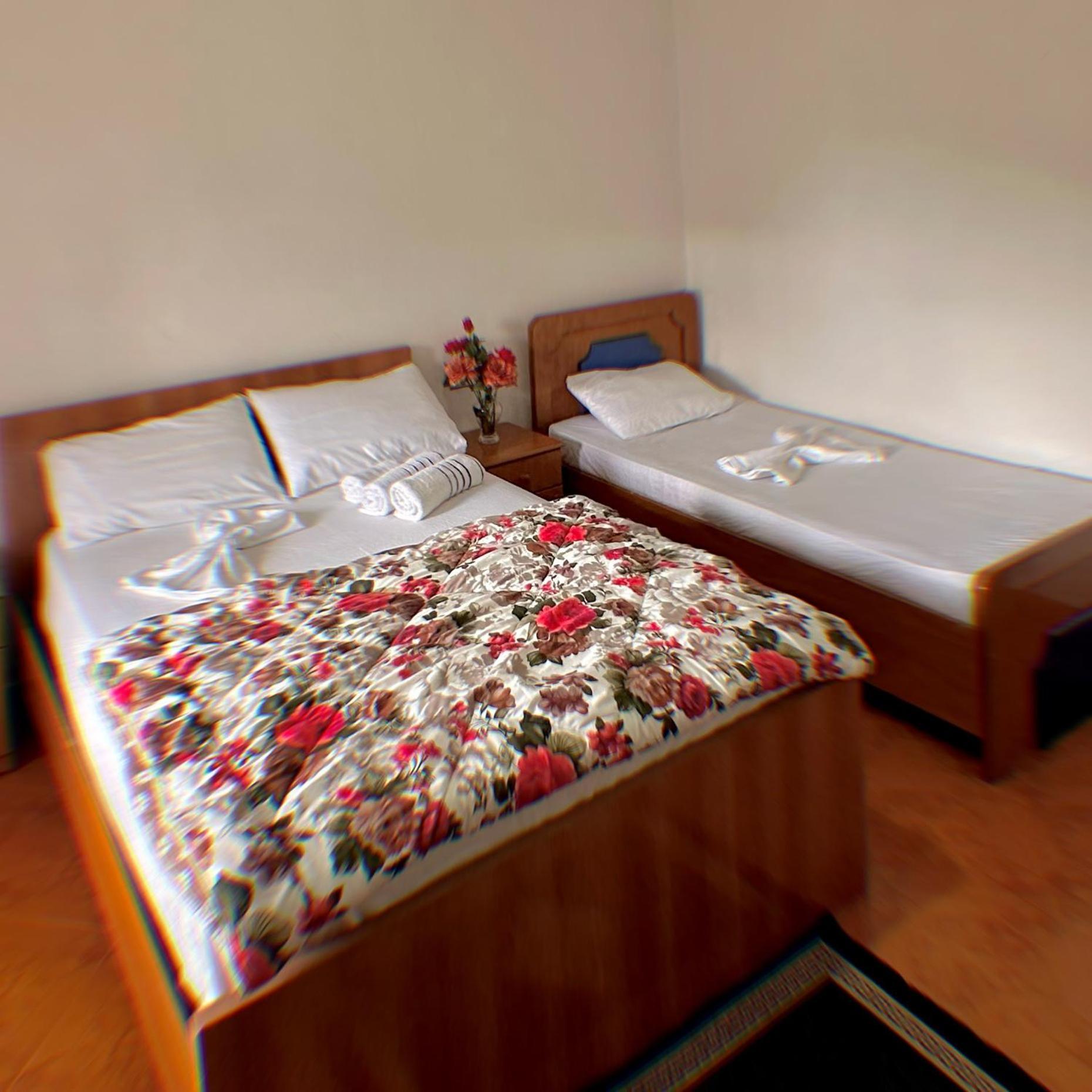 Hotel Belind Берат Екстер'єр фото